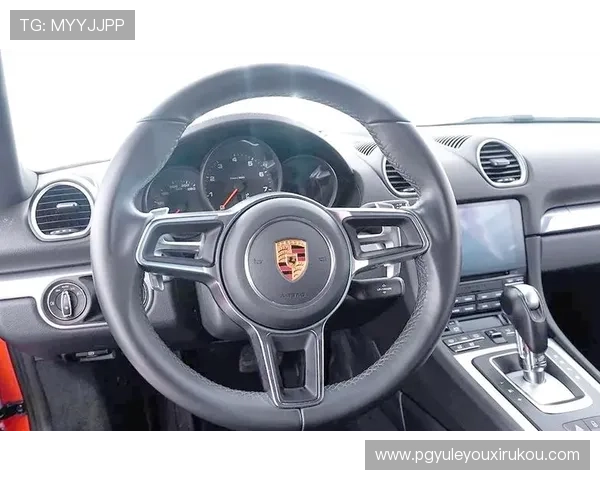 保时捷PG的驾驶体验与操控性能详解，满足你对高性能跑车的极致追求